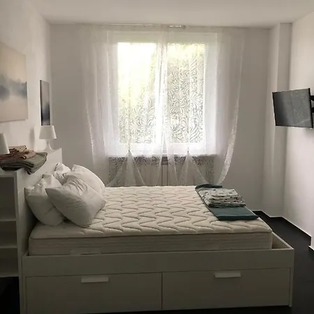Villa Casa Gaiani In Riva Al Vista Mozzafiato Varano Borghi