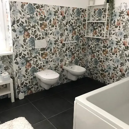 Casa Gaiani In Riva Al Vista Mozzafiato * Varano Borghi