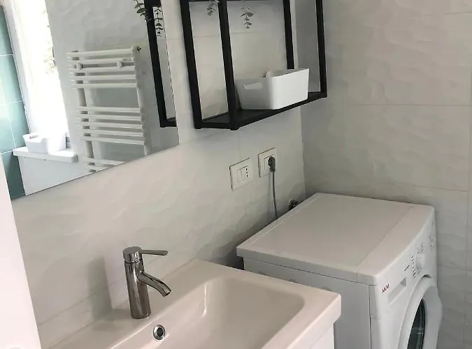 Casa Gaiani In Riva Al Vista Mozzafiato Varano Borghi