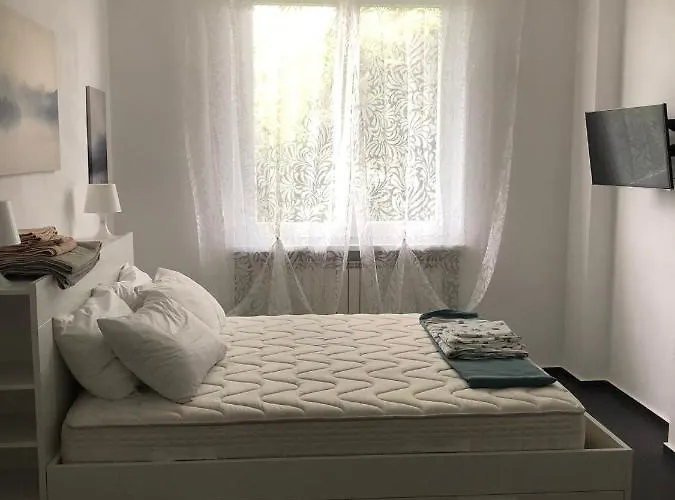 ヴィラ Casa Gaiani In Riva Al Vista Mozzafiato Varano Borghi