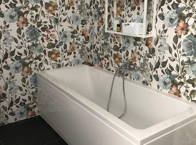 Casa Gaiani In Riva Al Vista Mozzafiato ヴィラ Varano Borghi